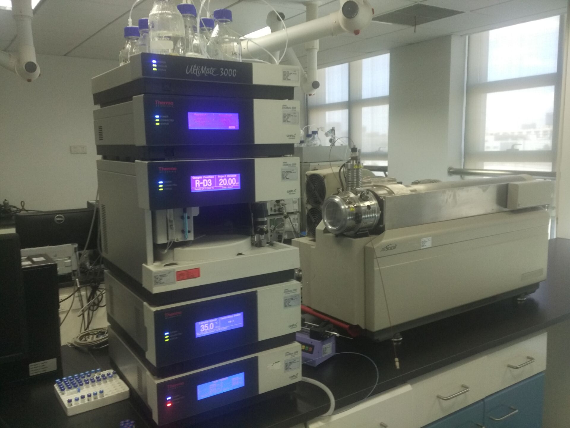 液相质谱联用仪1995-Z 液相质谱联用仪1995-Z