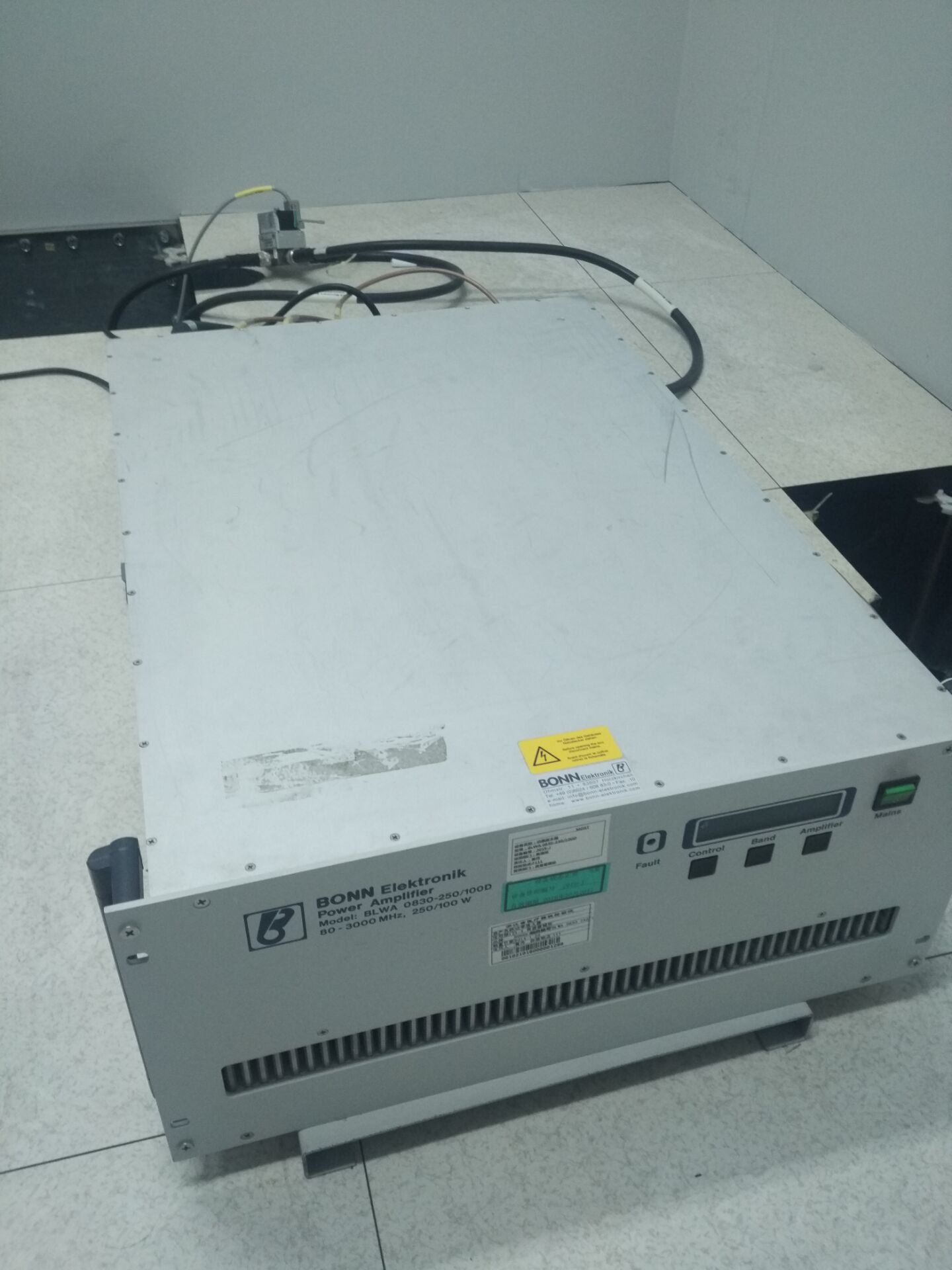 功率放大器2019-J 功率放大器2019-J