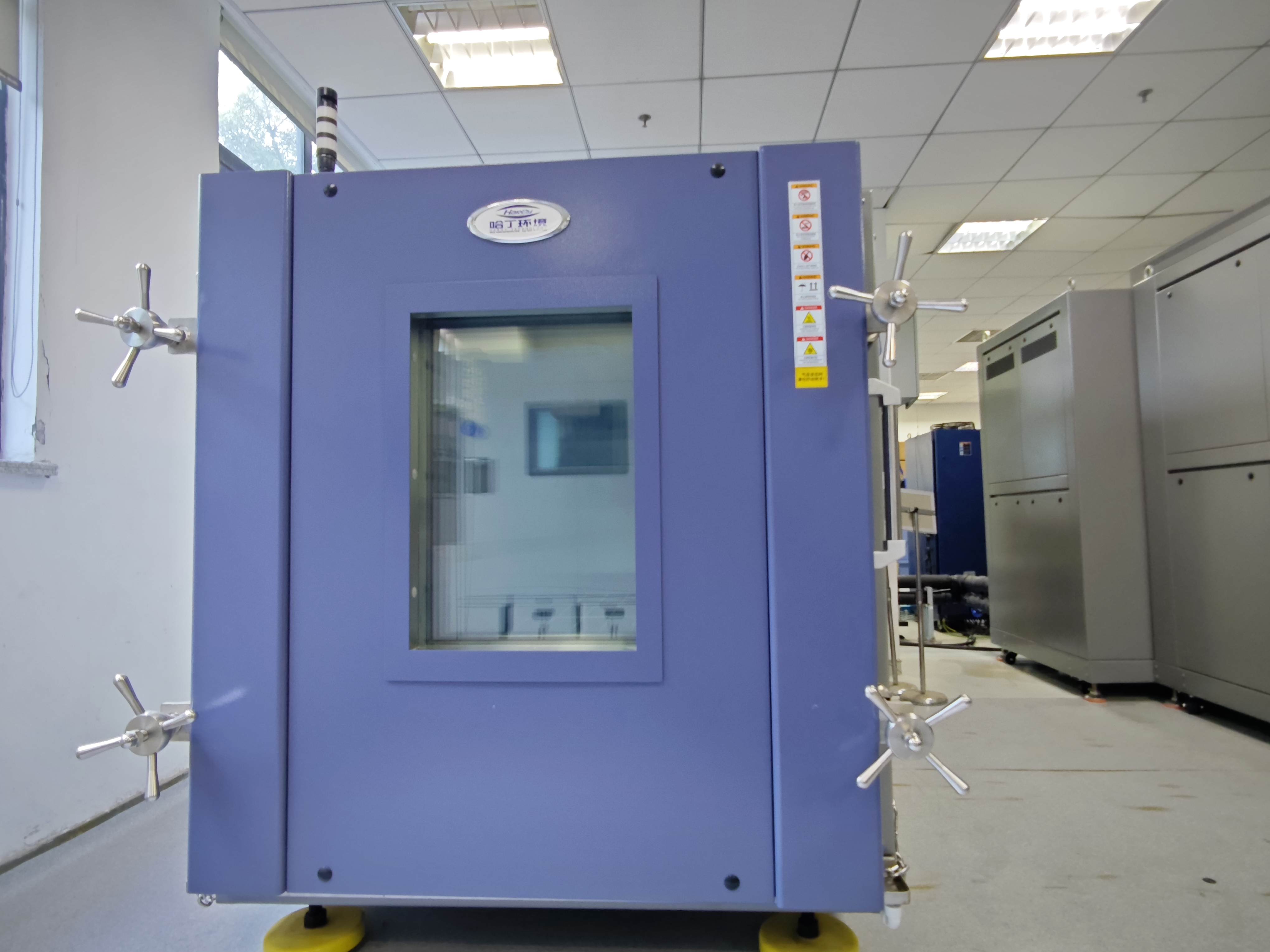 高低温高低气压试验箱(1立方)4545-J 高低温高低气压试验箱(1立方)4545-J