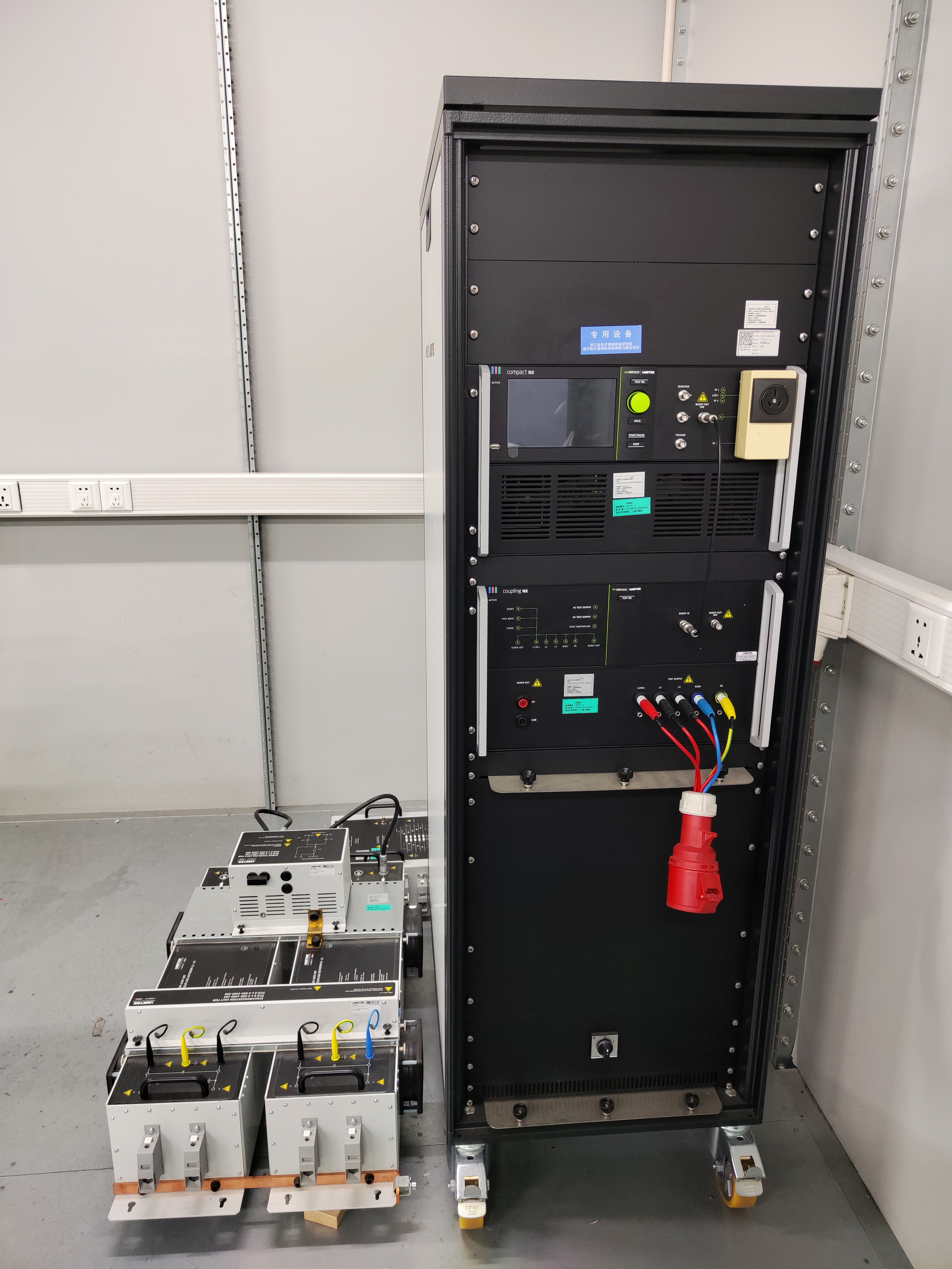 脉冲群浪涌测试系统4016-J