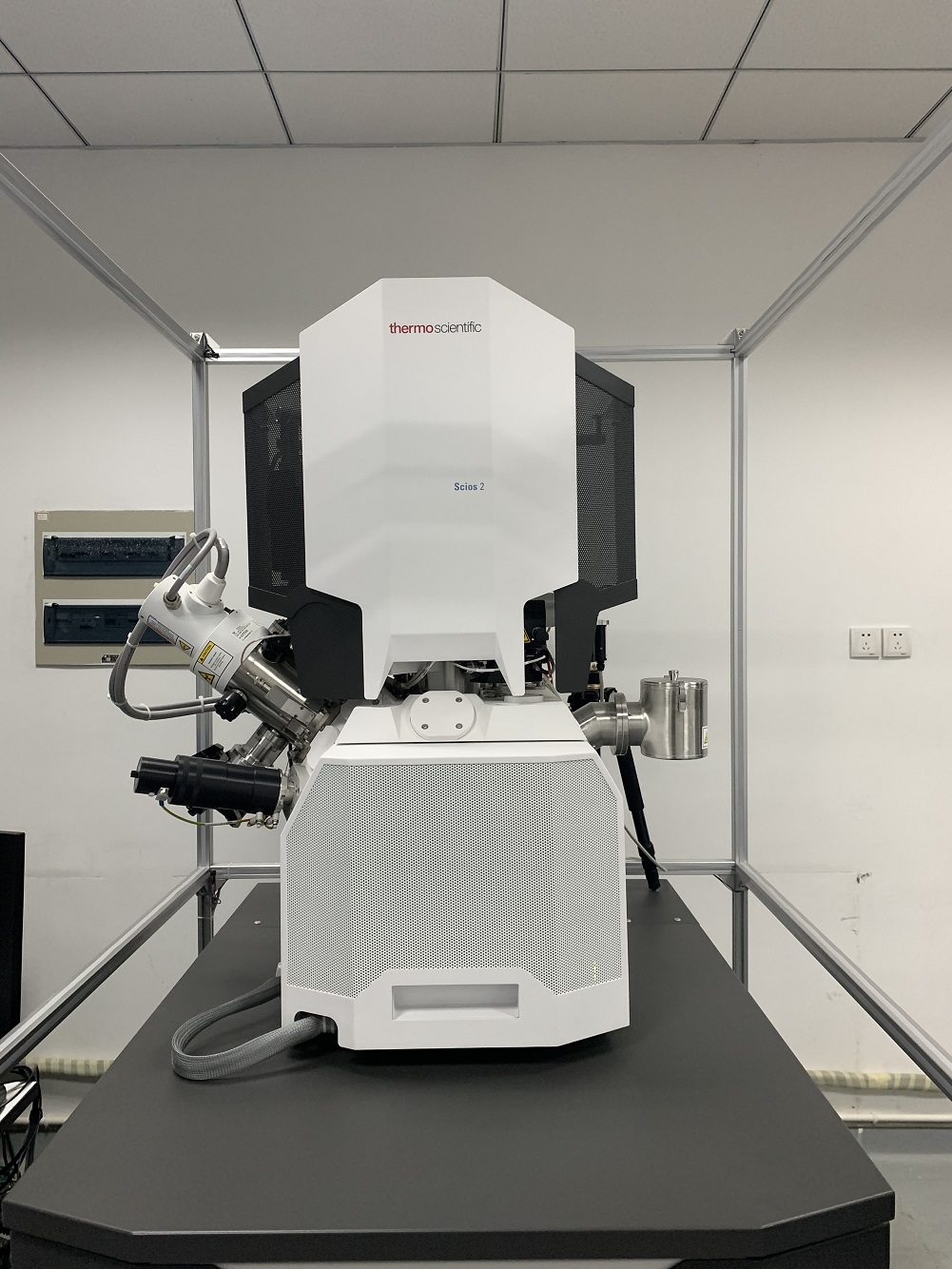 双束场发射扫描电子显微镜